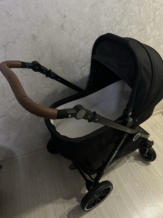 Продам коляску детскую