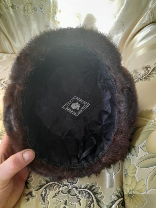 Шапка обманка норковая