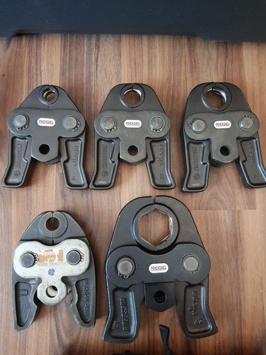 Presă de sertizat Ridgid RP 350