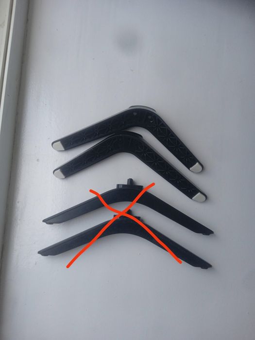 Ножки телевизора 32,43