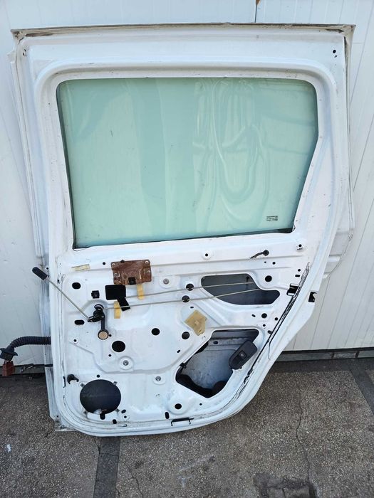 usa dreapta spate dacia duster 2010 2017