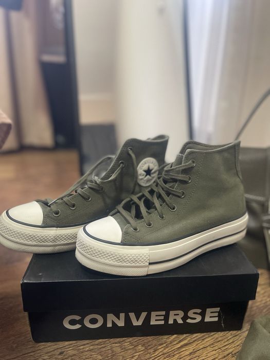 Сет в актуален цвят