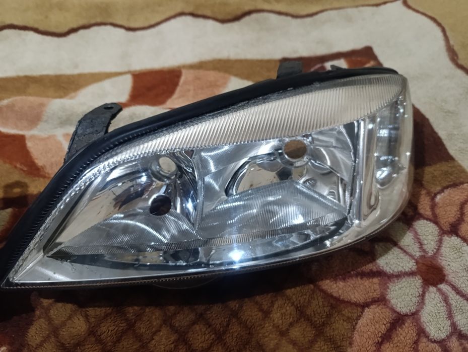 Фары на Опель астра Джи