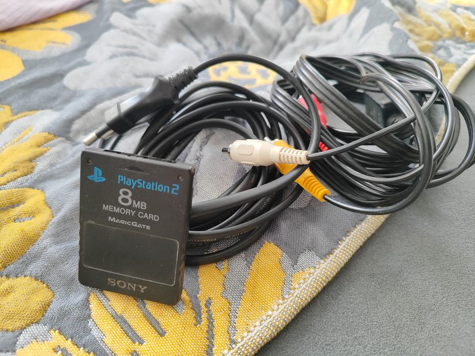PlayStation 2 + 2 джойстика