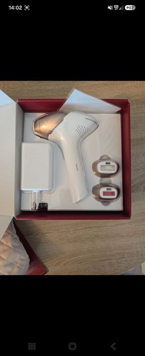 Epilator IPL Philips Lumea Series 9000