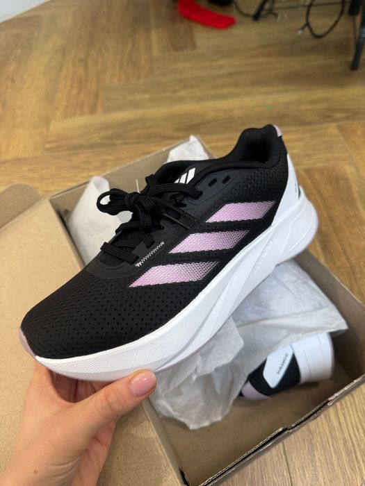 Adidas кроссовки