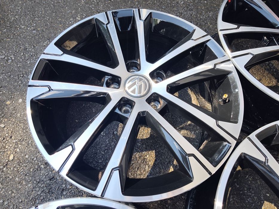 17" оригинални алуминиеви джанти за Vw Golf, Passat, T-roc..