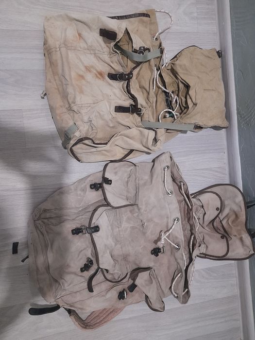 Продам 2 рюкзака советских.крепкие.