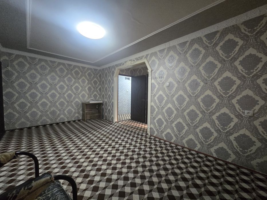 Zudlik bilan farg‘ona shahar frunze massifda 2xonali kv ijaraga berila