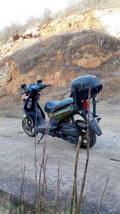 Scuter SYM Simply 125