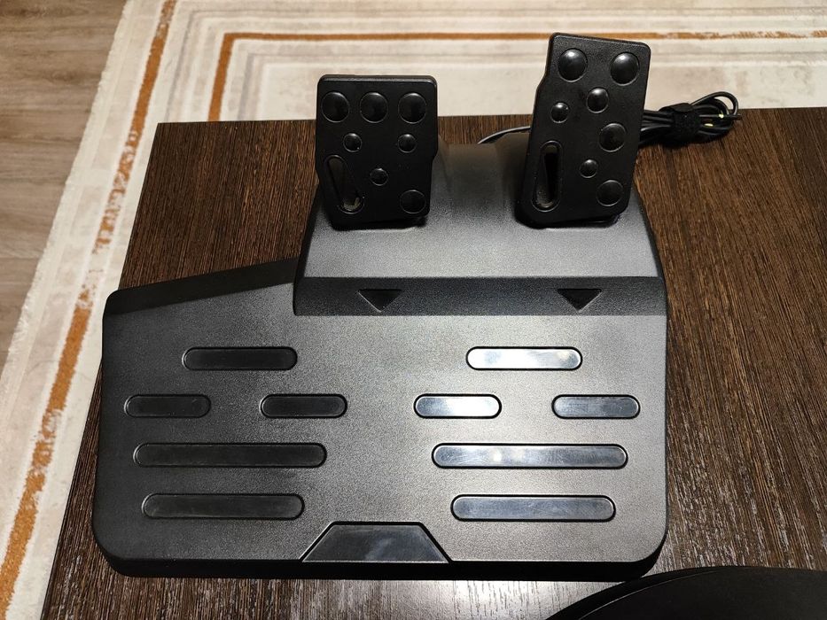 Продам игровой руль