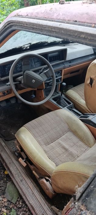 Nissan dutson bluebird 910