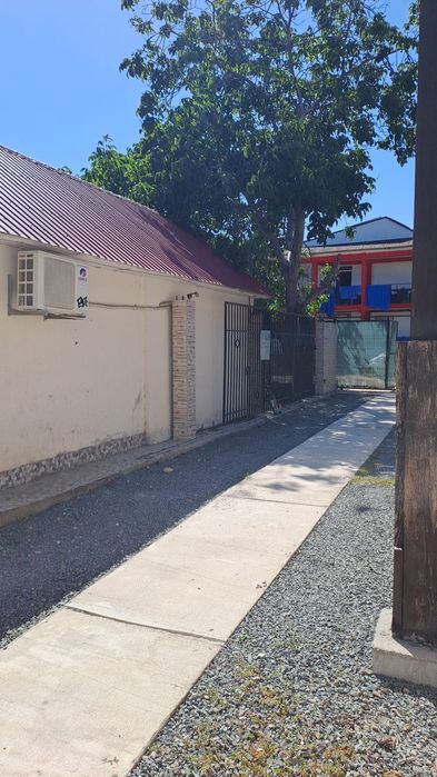 Casa 2 camere cu teren 494 mp strada Tineretului 27C centru poliție