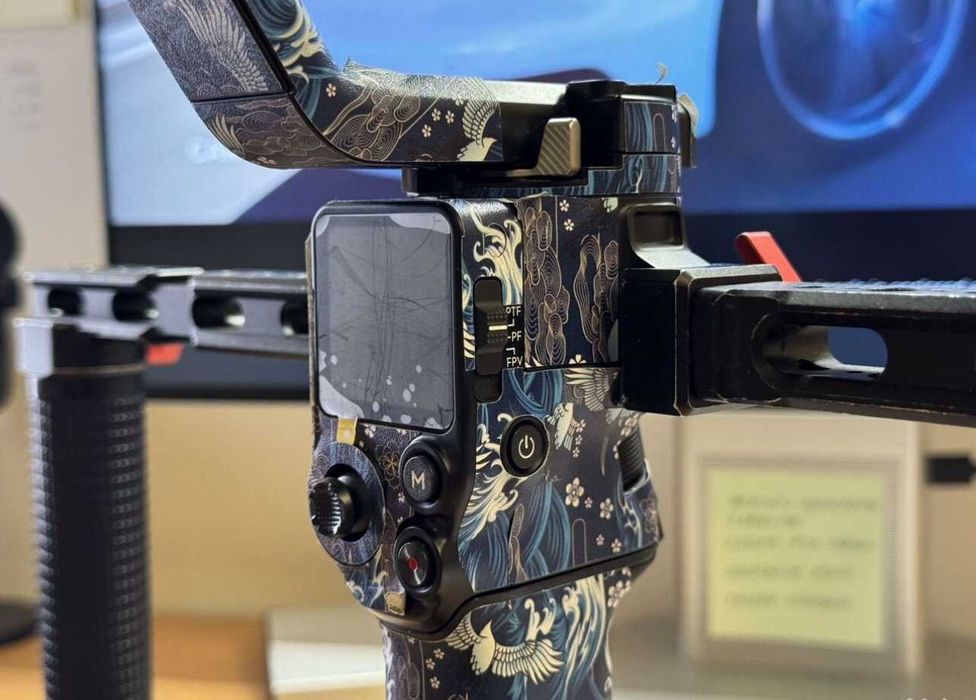 Стабилизатор Dji RS 4 PRO