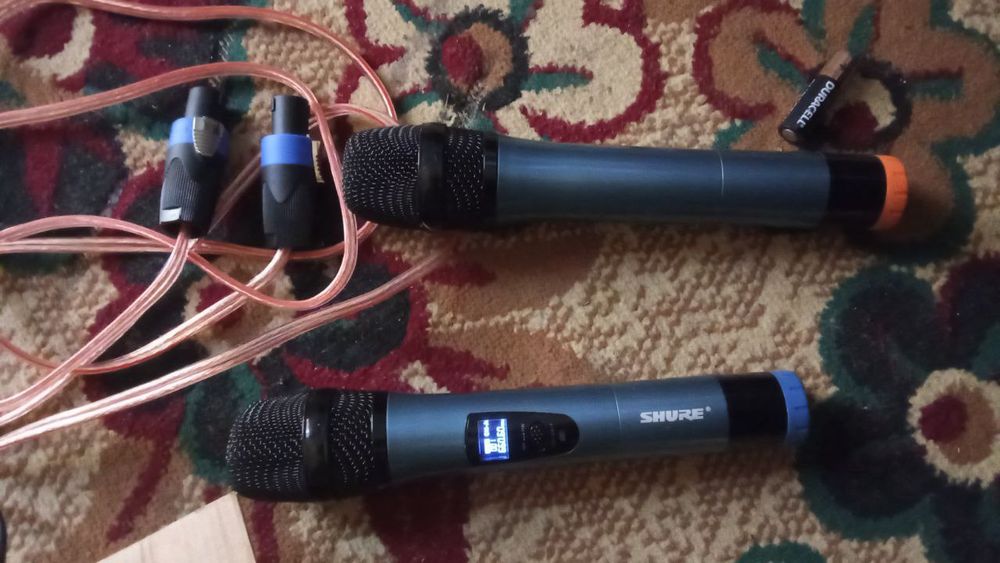 karaokega komplekt nabor sotiladi 2 oy ishlatilgan  xolati yangi