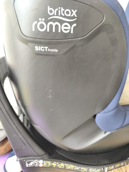 Scaun Britax Romer i-size 360° Isofix