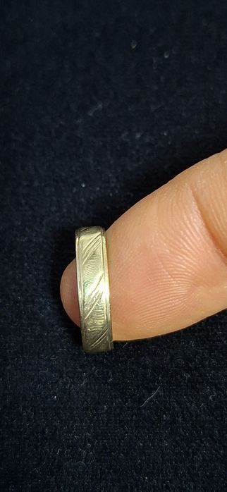 Inel de aur 14 karate.