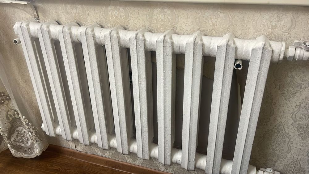 Продам чугунные батареи в хорошем состоянии