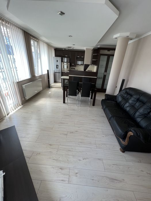 Продава се Тристаен апартамент в Варна, Трошево - 112 кв.м за 1088 €/кв.м - Снимка #2