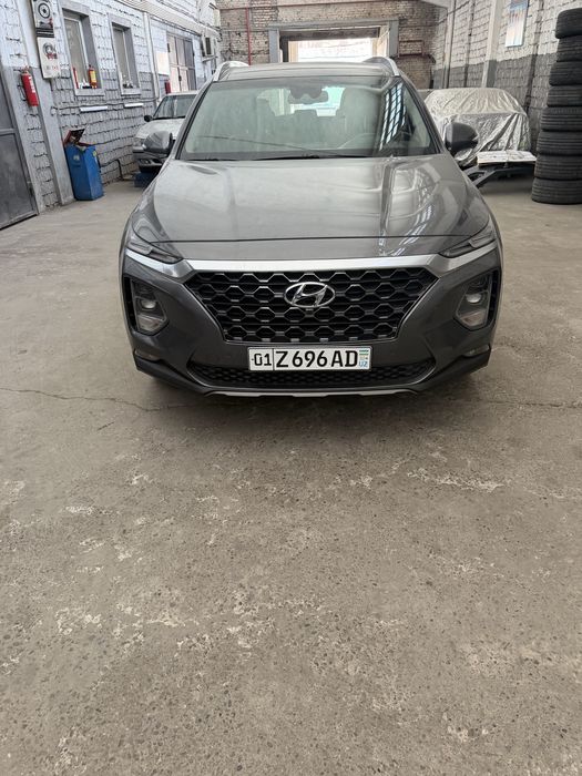 Продам эксклюзив Hyundai Santa fe 2020 full.