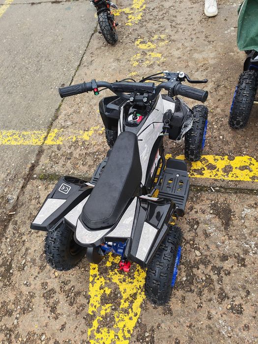 Ateve 49 trotineta mini scuter