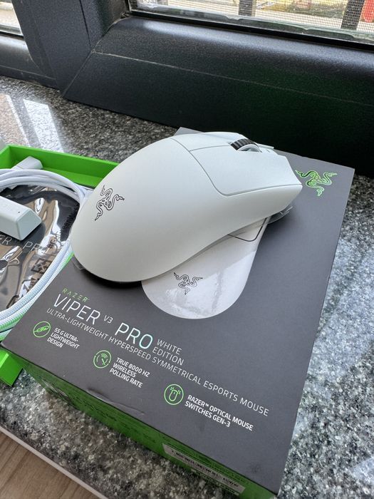 Беспроводная игровая мышь Razer Viper V3 Pro (White) – идеал