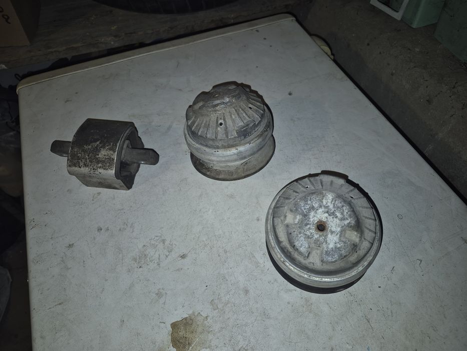 Подушки двигателя и акпп w210