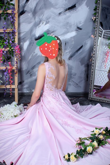 Продам нарядное платье