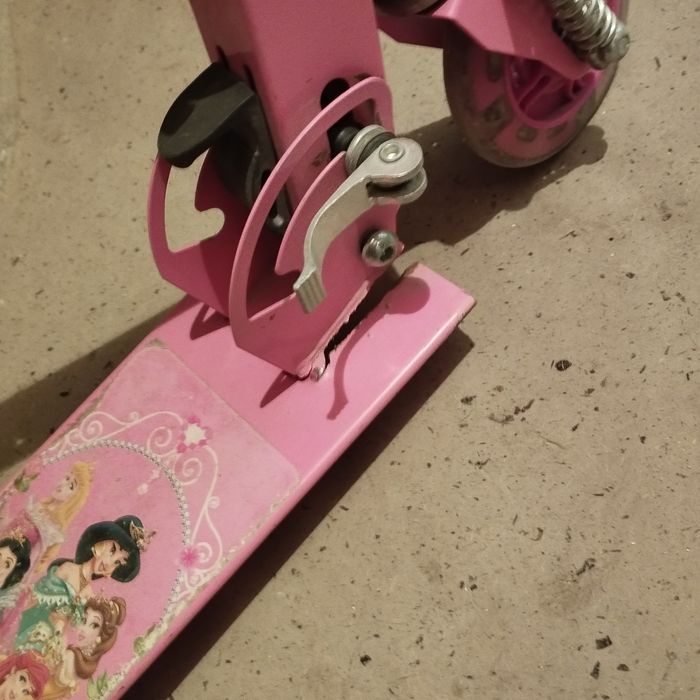 Самокат бу надо сварку сделать внизу чуток.