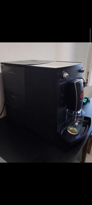 Vand esspresor cafea  ,boabe sau macinata