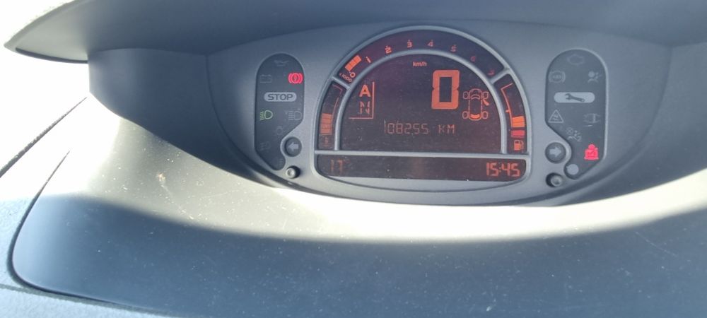 Renault Grand  Modus 1.2 benzina Cutie Automata