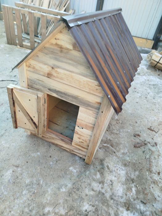 Будка для собаки утепленная