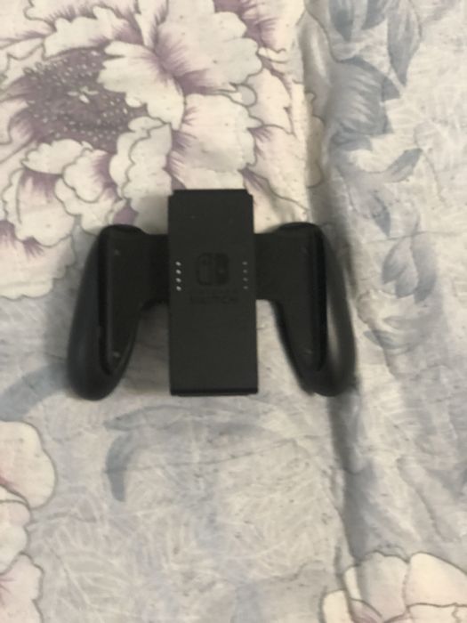 Продам нинтендо свитч