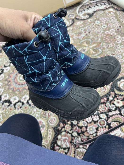 Продам детские сапоги