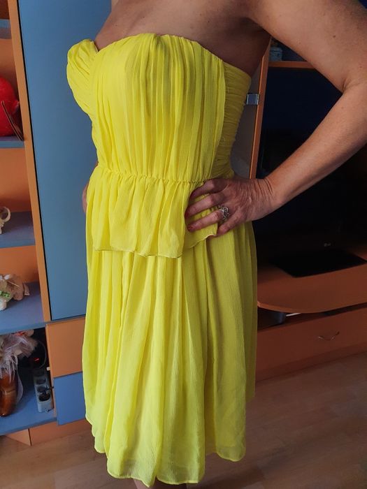 Оригинална рокля на Mango