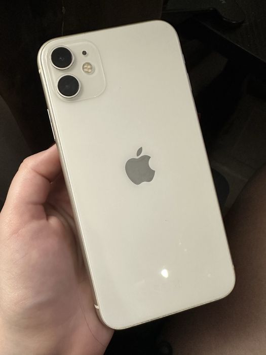 Продам iphone 11 128 gb