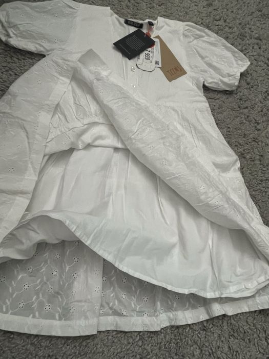 Платье на девочку