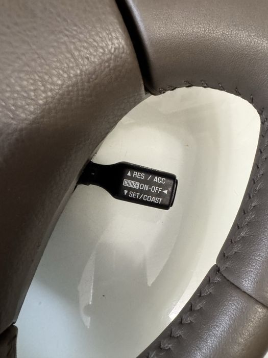 Продам руль Toyota