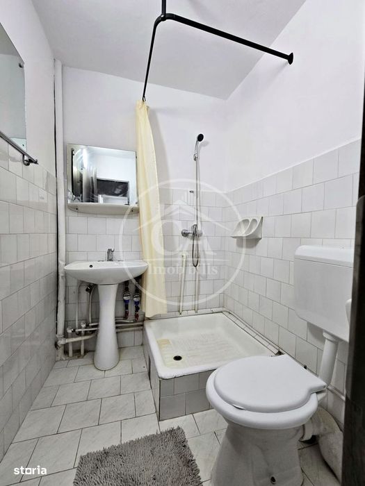 Apartament cu 4 camere de închiriat în zona Decebal, Oradea