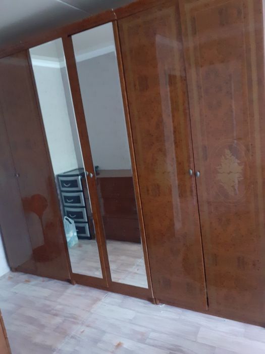 Гарнитур спальный