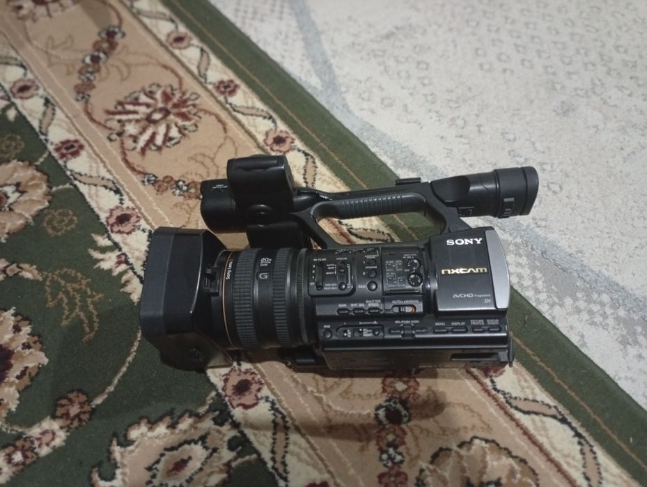 Sony hxr-nx3 камкордер