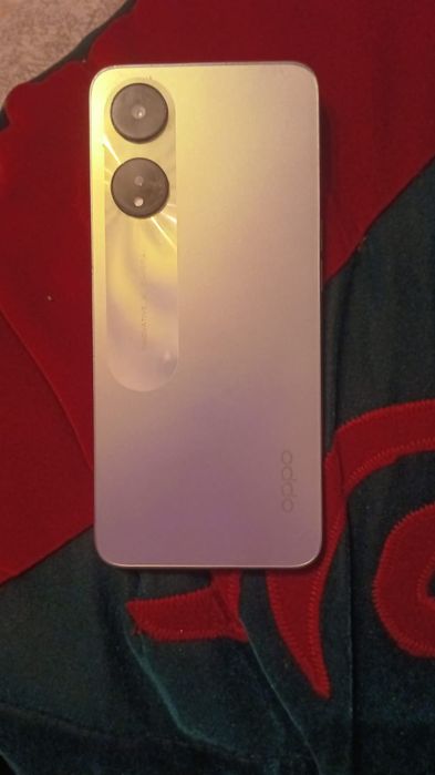Oppo a 7 8  5 g.
