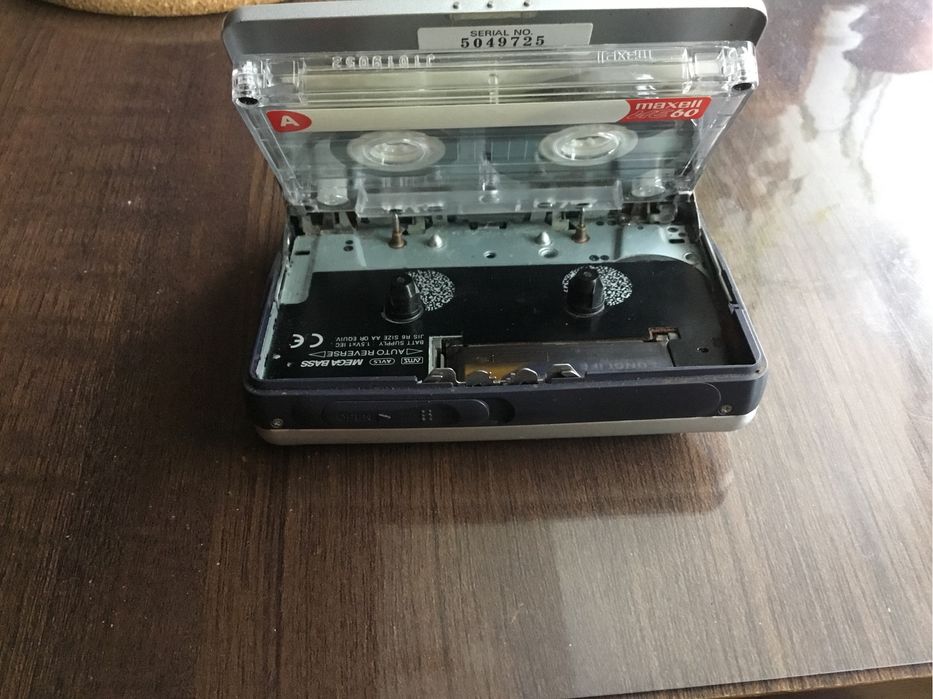 Walkman Sony model WM-EX/526