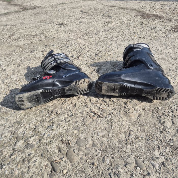 Clăpari Nordica 310 mm  - nr 42