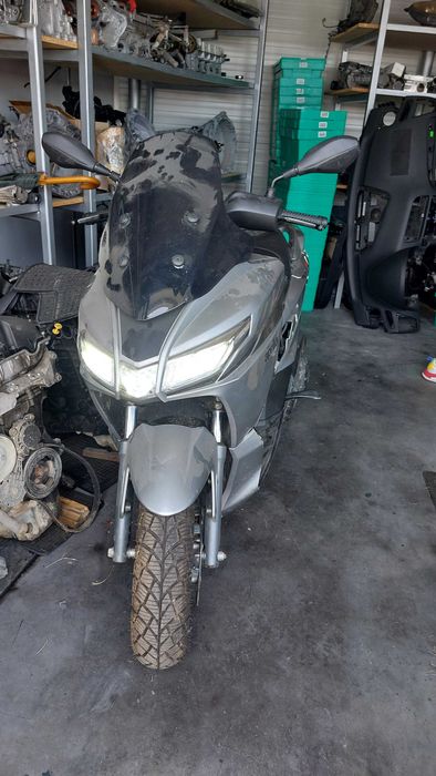 Aprilia sxr 50 din 2023 / 2500 km / nu am acte