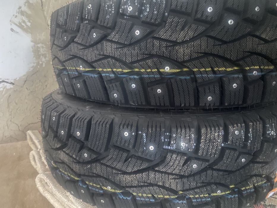 Продам шины новые 2шт