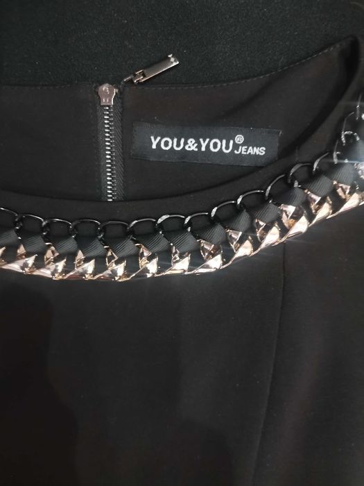 Елегантна черна рокля