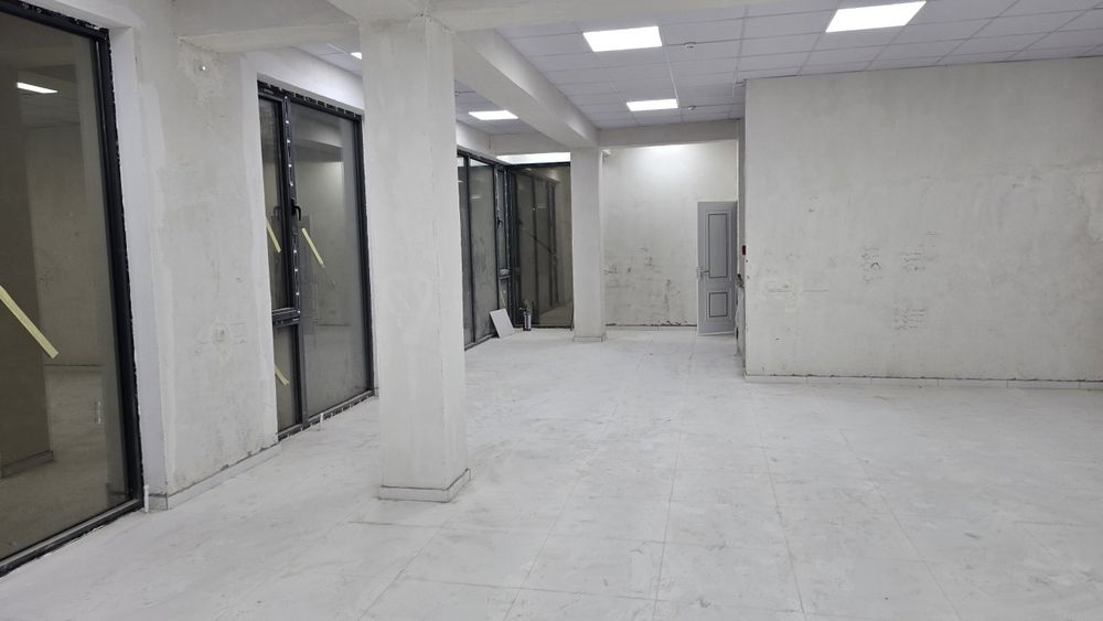 Чиланзар орМойка50/50 140м² 2этаж 140м² 3этаж 2линия Парковка24/7 Юр а