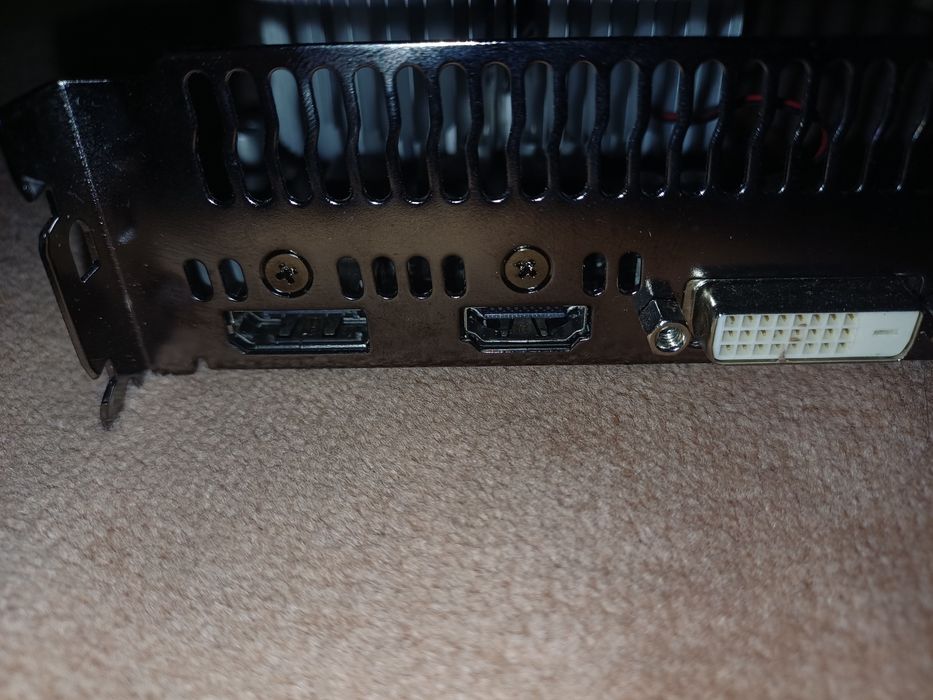 Kit PC: Placă Bază ASUS + Intel i5-7400 + 4GB RAM + Placă Video