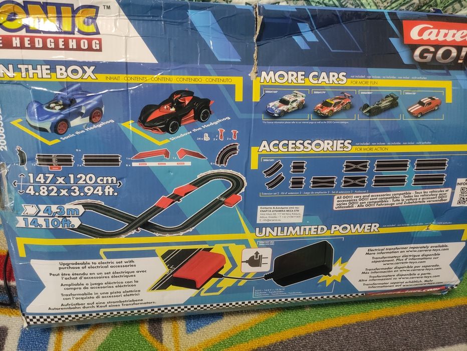 Писта Carrera Sonic 4.3 метра с две колички 4.3 метра